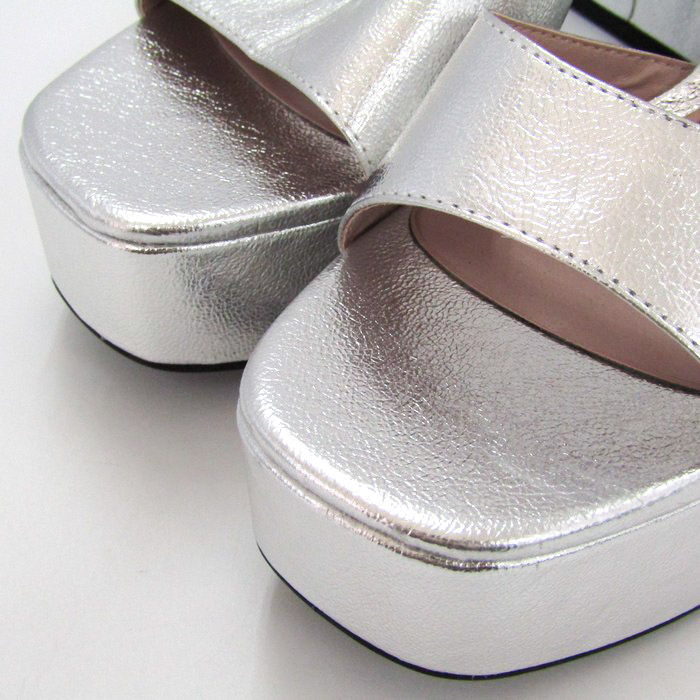 バーバリー　サンダル　中古　サイズ40 2025年最新】バーバリー サンダルの人気アイテム - メルカリ