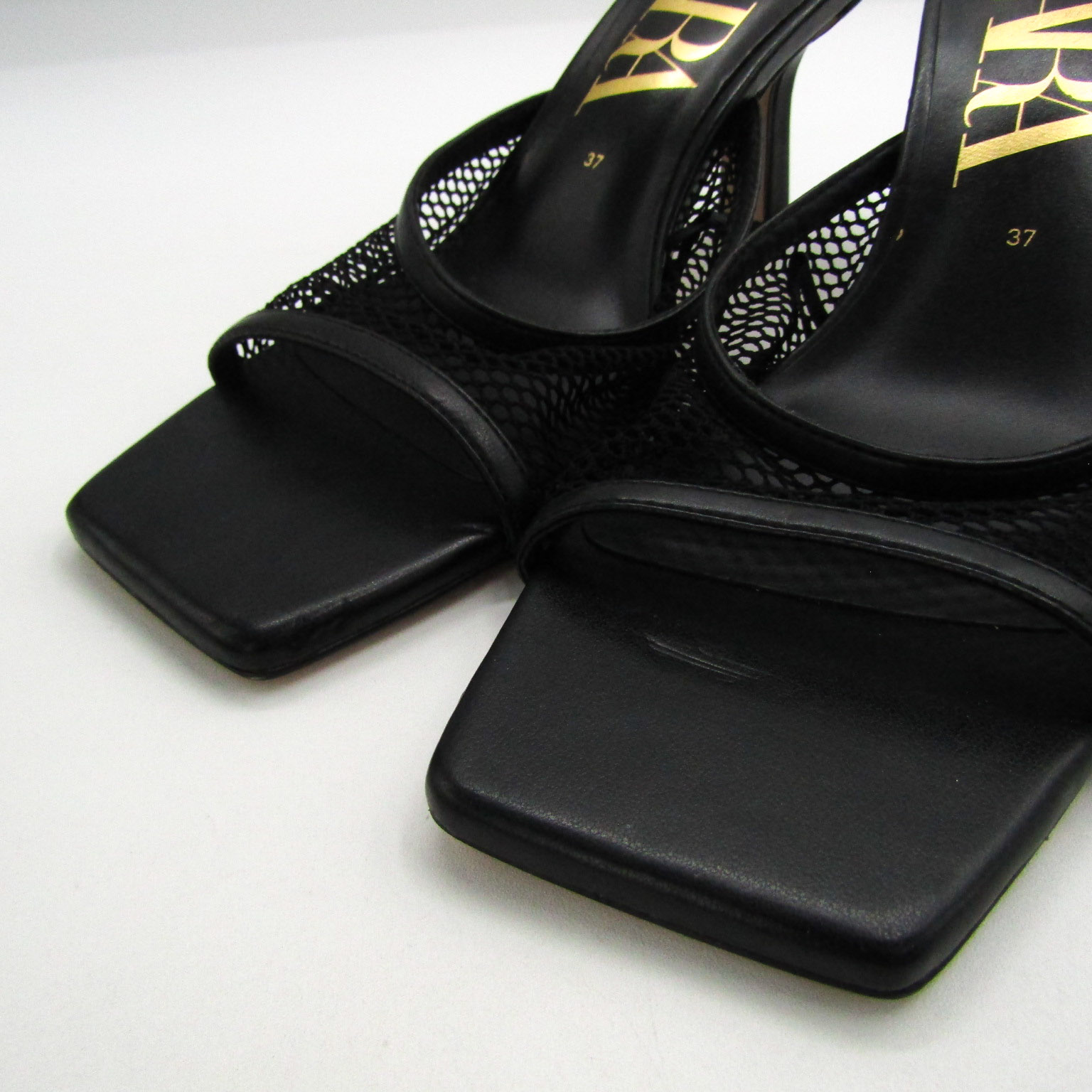 ZARA - ZARA trf 黒 ハイヒールサンダル 37 24.0cmの通販 by