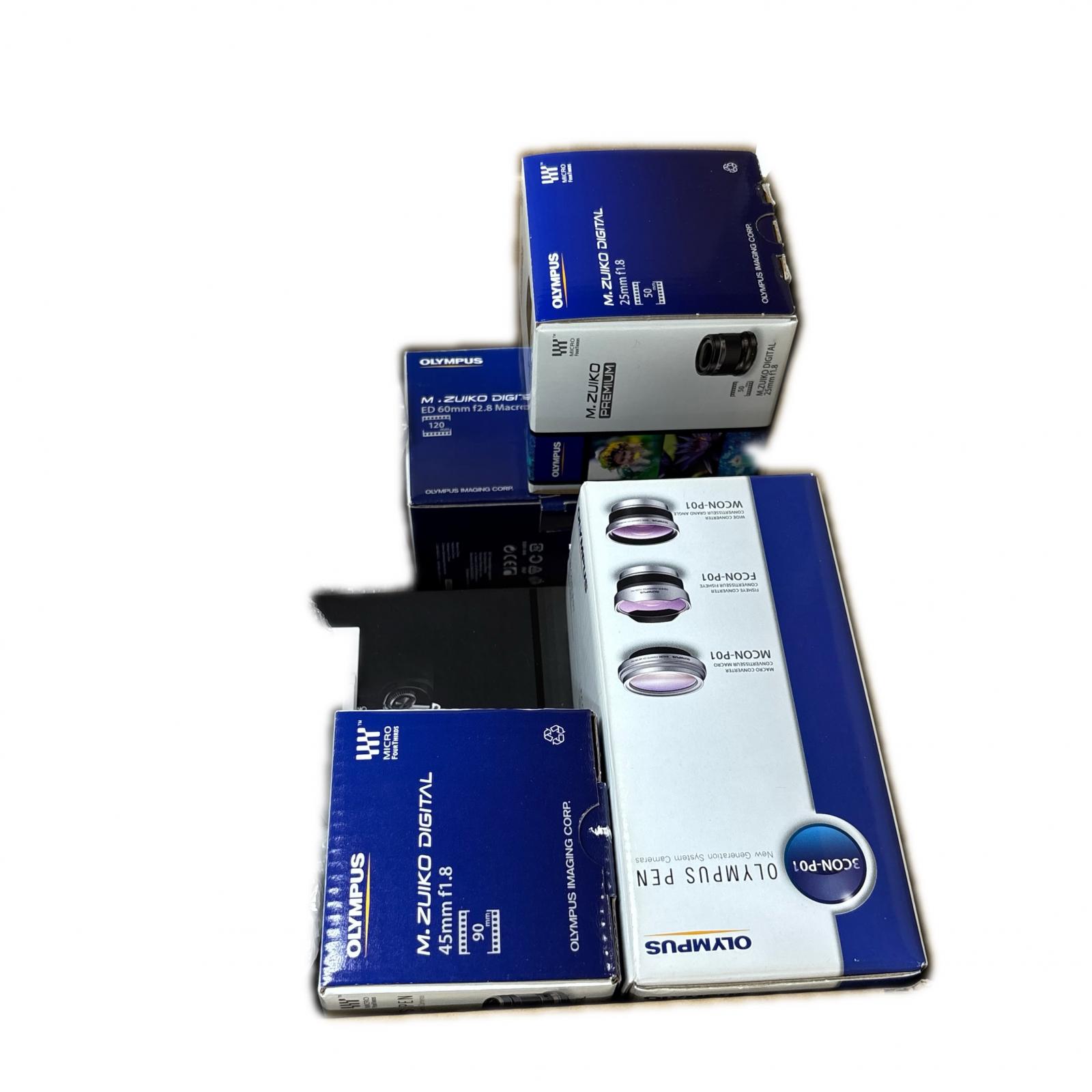 オリンパス ボディ＋レンズ6本 デジタルカメラ OM-D【中古】