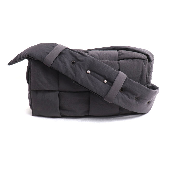BOTTEGAVENETA ボッテガヴェネタ パデットテック カセット ショルダーバッグ ダークグレー 628951 ユニセックス【中古】