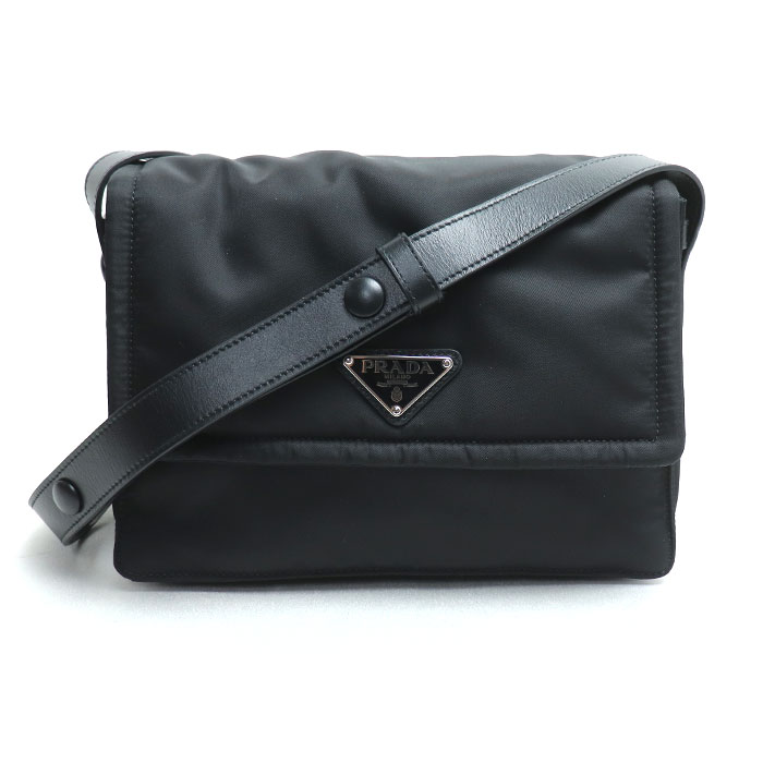 PRADA プラダ スモール パデッド Re-Nylon ショルダーバッグ ショルダーバッグ ブラック 1BD313_RDLN_F0002 ユニセックス【中古】【美品】