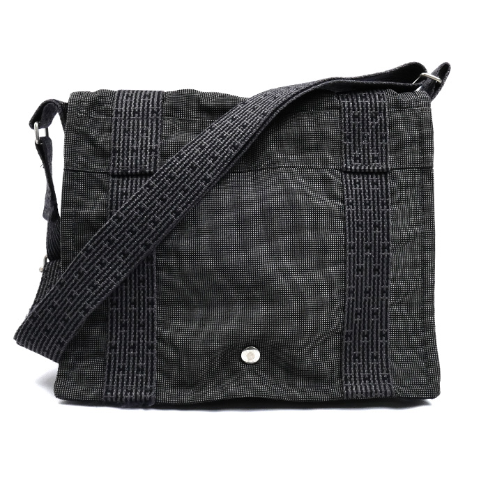 HERMES エルメス バサスPM ショルダーバッグ グレー エールライン ユニセックス【中古】