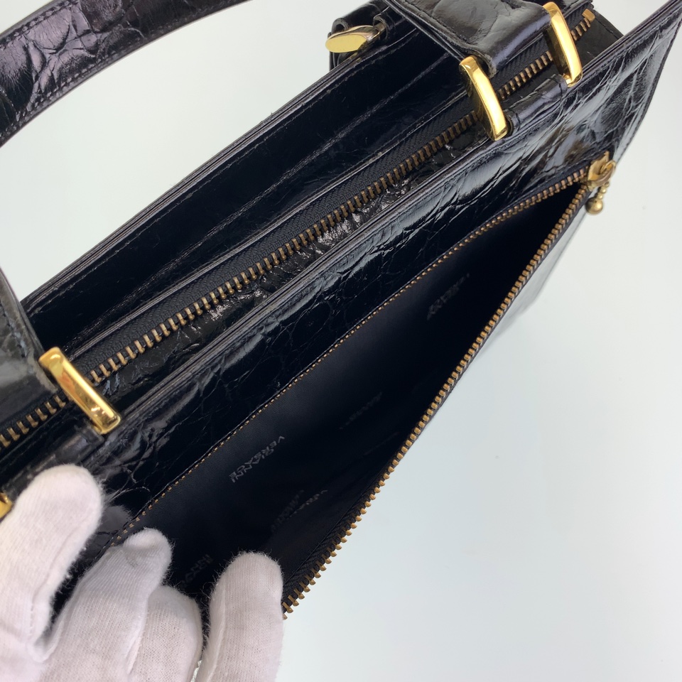 Free shipping Gianni Versace vintage Tote Bag handbag Patent leather ...
