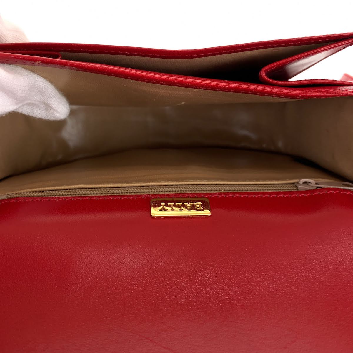 bally pochette