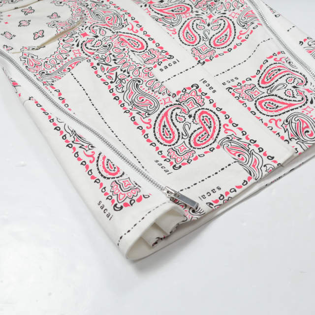 sacai 22SS Japan Bandana Print Skirt 22-05927 1 OFF WHITE