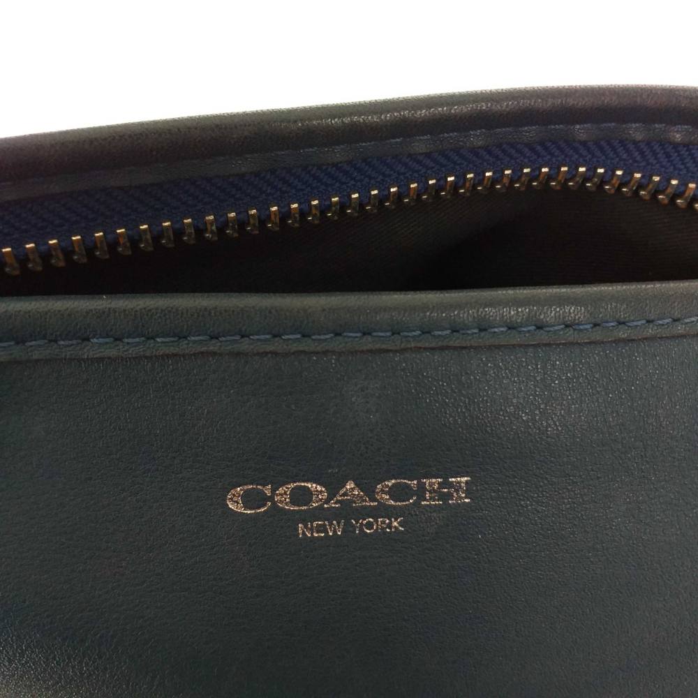 coach legacy shoulder bag