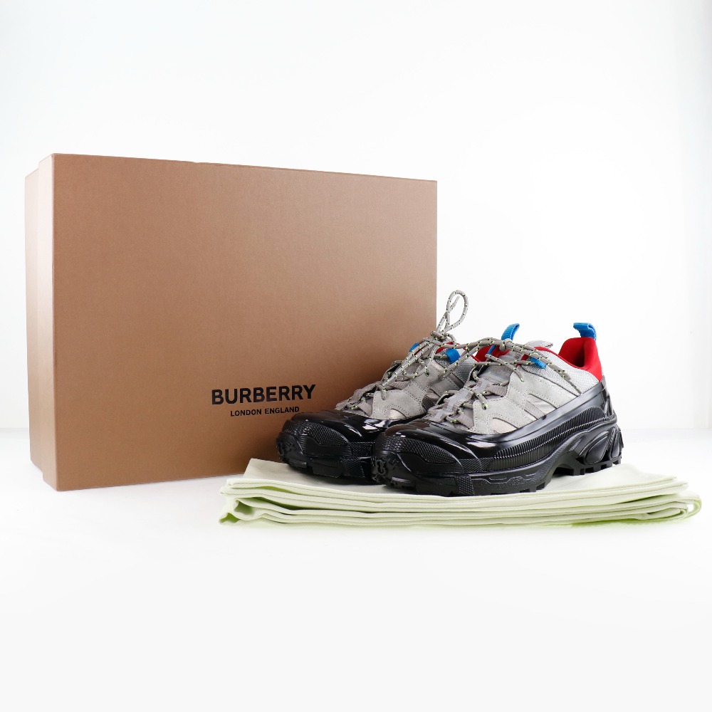 BURBERRY】バーバリー LOW TOP SNEAKER 8020671 1003 スウェード