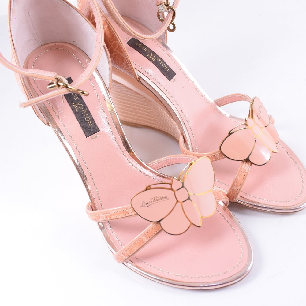 AUTHENTIC LOUIS VUITTON Butterfly / Butterfly High heels Sandals pink leat... | eBay