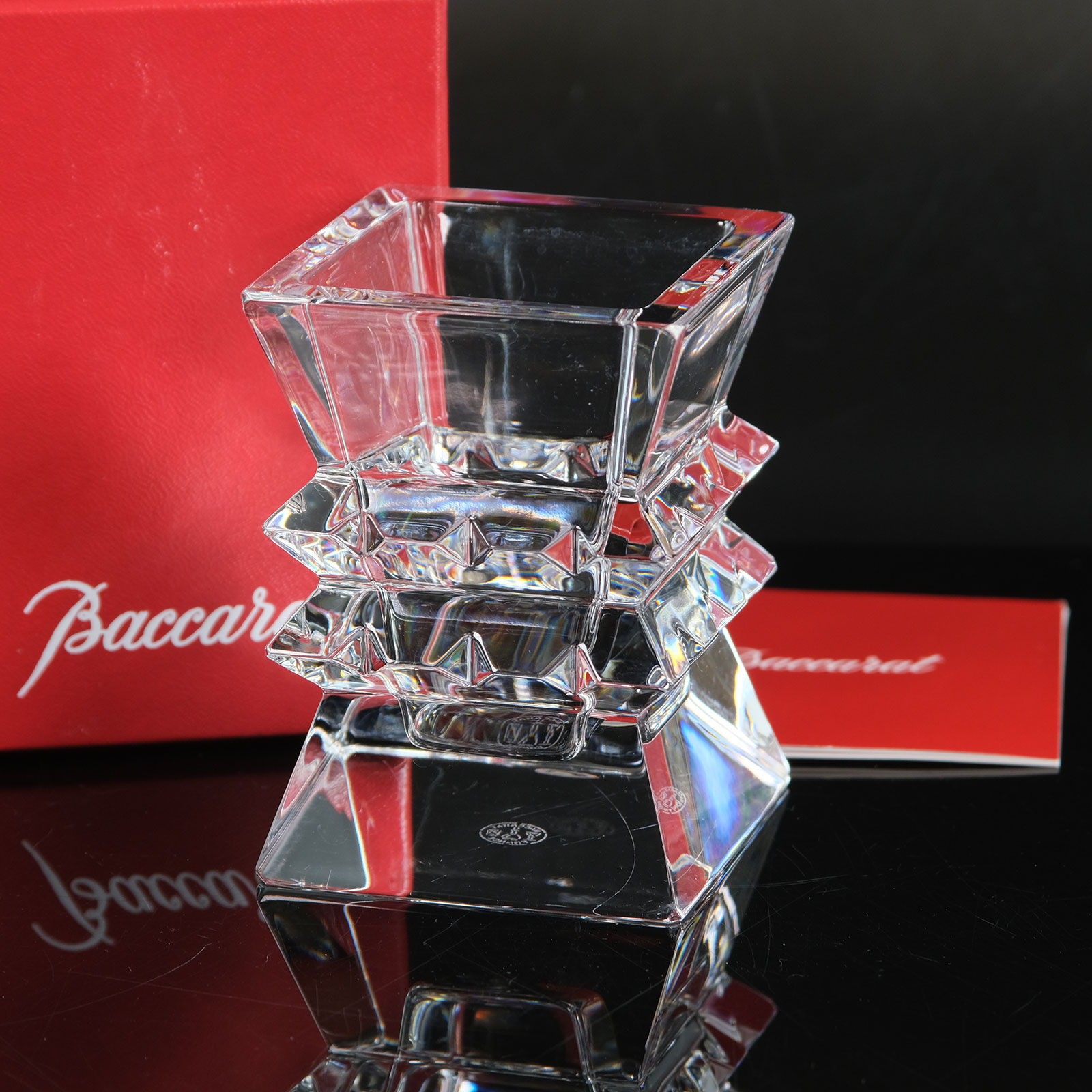 Baccarat バカラ フワラーベース 花瓶 9cm コロンビーヌ クリスタル ユニセックス 花瓶 中古 Smasell スマセル 公式通販 サスティナブルアウトレットモール スマセル