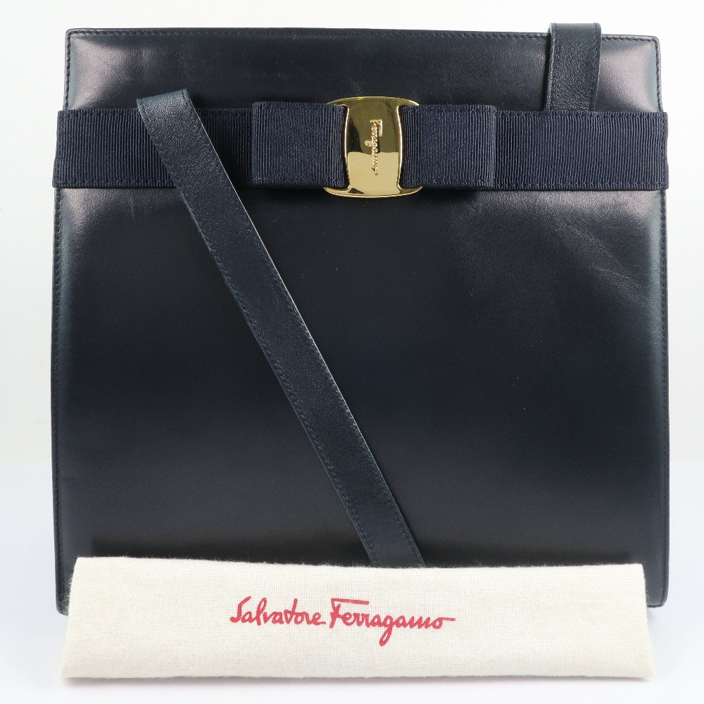 【Salvatore Ferragamo】サルヴァトーレフェラガモ ヴァラ カーフ 紺 レディース ショルダーバッグ【中古】