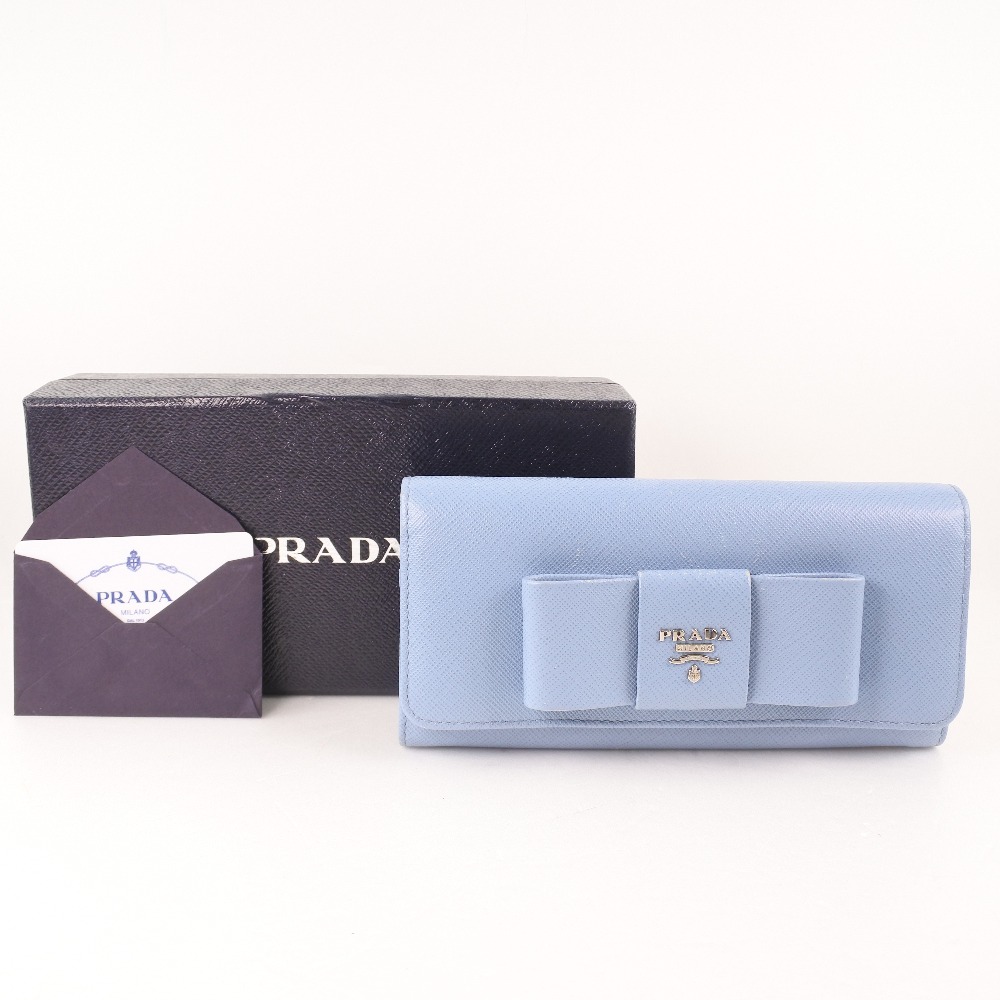 定価7万】PRADA 長財布 水色 | www.jarussi.com.br