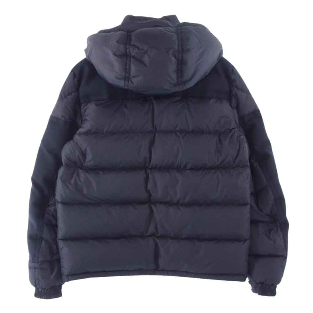 MONCLER モンクレール ダウンジャケット A20914189585 68352 国内正規