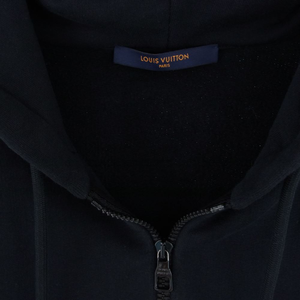 LOUIS VUITTON ルイ・ヴィトン パーカー 23SS 1AATM6 SR1 HOY32W LVジャズ マルチロゴ フルジップ フーディ  パーカー ブラック系 XL【美品】 LOUIS VUITTON USED/古着（パーカー）｜LOUIS VUITTONのUSED/古着通販サイト  SMASELL（スマセル）