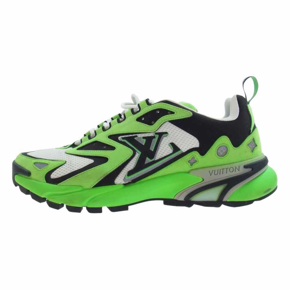 Louis Vuitton 1A9JEN LV Runner Tatic Sneaker, Green, 9